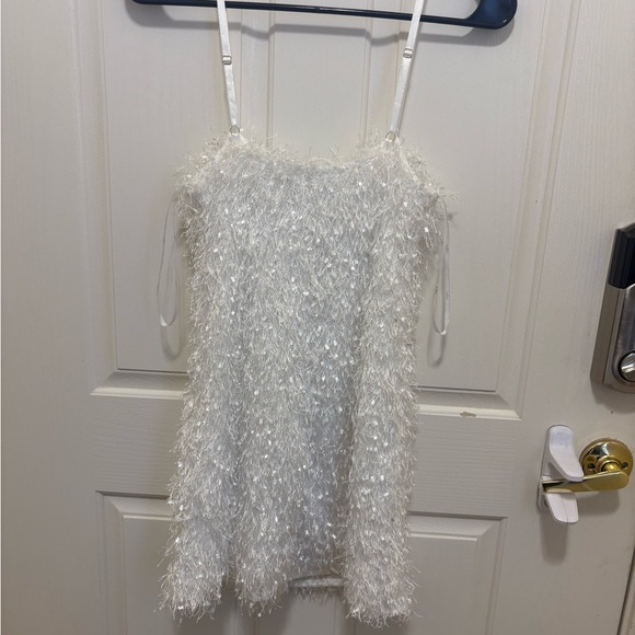 Lulus white feather fringe mini dress size xs homecoming party dress - Picture 6 of 9